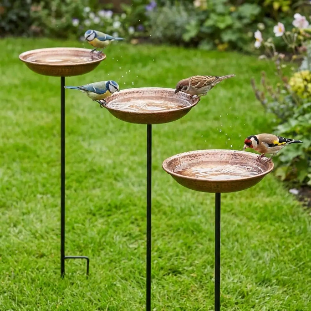 Metal Bird Feeder Iron Art Outdoor Bird Bath Wide-Mouth Rust-resistant Bird Water Drinker